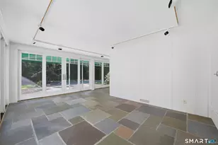 18 Linda Ln, Darien, CT 06820 - Photo 9