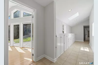 18 Linda Lane, Darien, CT 06820 - Photo 13