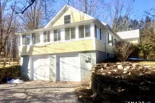 14 Appletree Ln, Woodbridge, CT 06525 - Photo 3