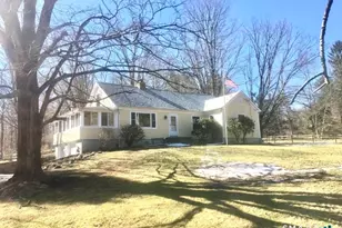 14 Appletree Ln, Woodbridge, CT 06525 - Photo 1