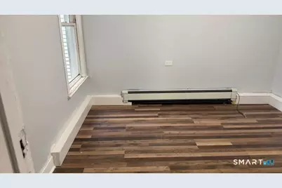 1087 Kossuth Street #2, Bridgeport, CT 06608 - Photo 15