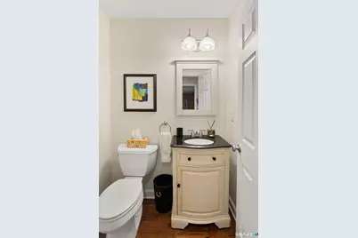 128 Soundview Court, Stamford, CT 06902 - Photo 23