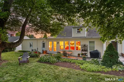 128 Soundview Court, Stamford, CT 06902 - Photo 35