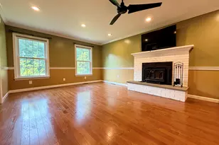 22 Hyde Park Dr, Ledyard, CT 06335 - Photo 19