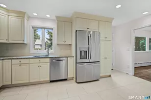 34 Davis Ave, Vernon, CT 06066 - Photo 11