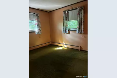 142 Wilkinson Street, Putnam, CT 06260 - Photo 17