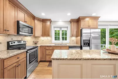 73 School Street, Avon, CT 06001 - Photo 11