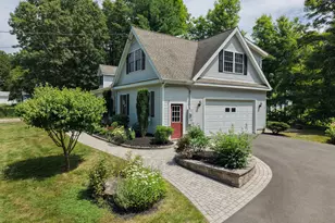 73 School St, Avon, CT 06001 - Photo 3
