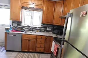 8 Tilden Rd, Danbury, CT 06810 - Photo 5