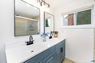 21 Baum Ave, Old Saybrook, CT 06475 - Photo 17