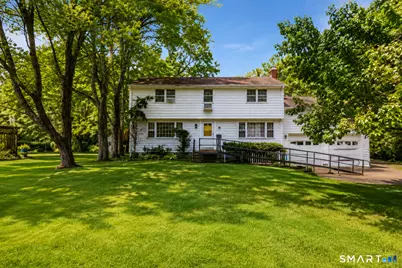 39 Maple Avenue, Bloomfield, CT 06002 - Photo 9