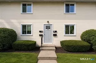 6 Russell St, Branford, CT 06405 - Photo 11