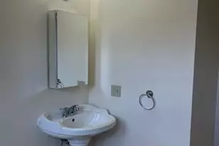 3 Columbia St, Hartford, CT 06106 - Photo 13