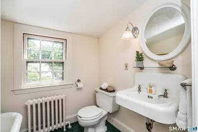 20 Fernwood Road, West Hartford, CT 06119 - Photo 29