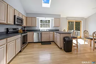 36 Marsh Hill Rd, Naugatuck, CT 06770 - Photo 11