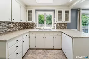 75 Pierce St, Torrington, CT 06790 - Photo 5