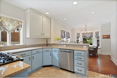 22 Lenox Avenue, Stamford, CT 06906 - Photo 9