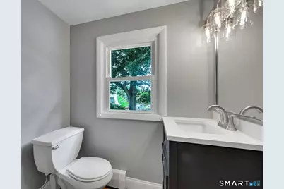 110 Herald Avenue, Bridgeport, CT 06606 - Photo 19
