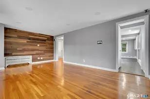 110 Herald Ave, Bridgeport, CT 06606 - Photo 5