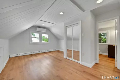 110 Herald Avenue, Bridgeport, CT 06606 - Photo 17
