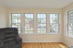 426 2nd Ave, West Haven, CT 06516 - Photo 7