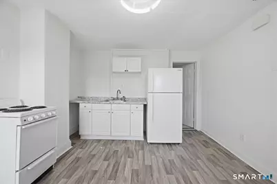 837 Bank Street, New London, CT 06320 - Photo 7