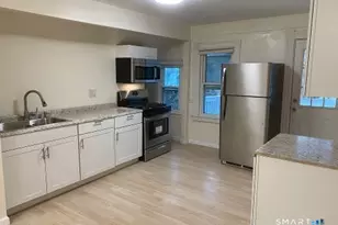 96 Hill St, Waterbury, CT 06704 - Photo 5