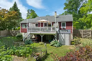 1763 Long Hill Rd, Guilford, CT 06437 - Photo 31