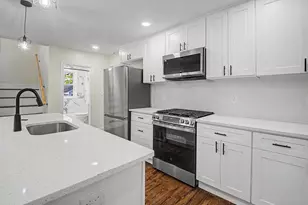 18 Westphal St, West Hartford, CT 06110 - Photo 5