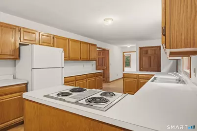 8 Margaret Terrace, Wolcott, CT 06716 - Photo 19