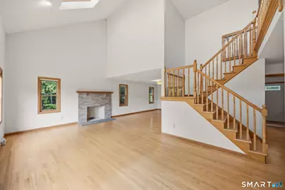 8 Margaret Terrace, Wolcott, CT 06716 - Photo 3