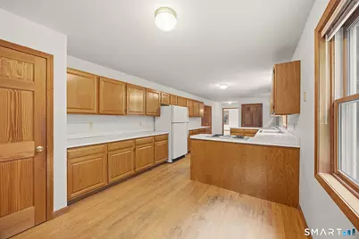 8 Margaret Terrace, Wolcott, CT 06716 - Photo 13