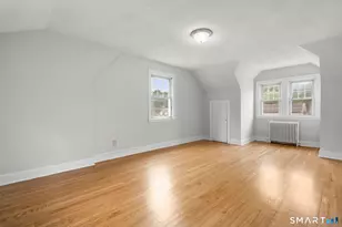 215 Commonwealth Ave, New Britain, CT 06053 - Photo 17