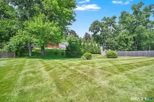 34 Litchfield Dr, Enfield, CT 06082 - Photo 31