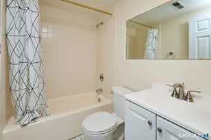 2675 Park Ave, Bridgeport, CT 06604 - Photo 23