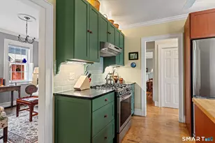 23 Starr St, New London, CT 06320 - Photo 13