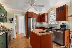 23 Starr St, New London, CT 06320 - Photo 11