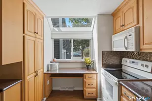 126 Hopmeadow St, Simsbury, CT 06089 - Photo 11