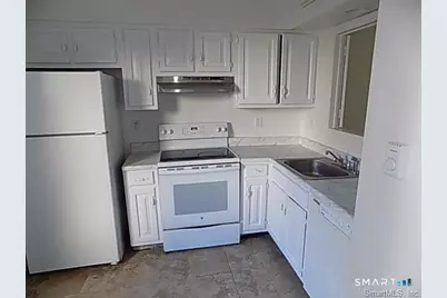 55 Mill Plain Road #33-4, Danbury, CT 06811 - Photo 3