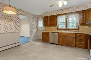 11 Appletree Terrace, West Haven, CT 06516 - Photo 13