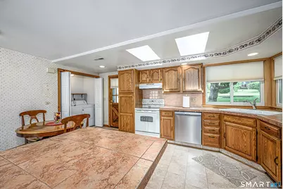 93 Pool Road, North Haven, CT 06473 - Photo 11