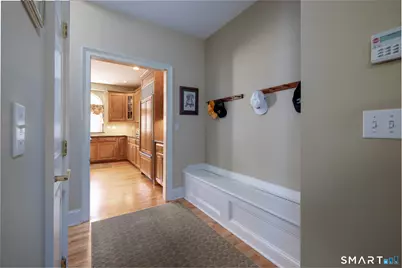 21 Merlins Lane, Newtown, CT 06470 - Photo 15