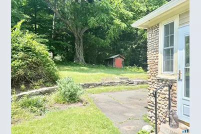 14 Village Street, Manchester, CT 06040 - Photo 15