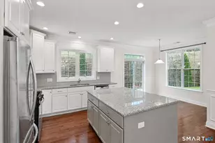 42 Moorland Dr, Danbury, CT 06810 - Photo 9