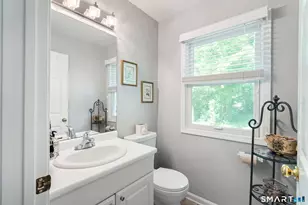 151 Lantern Park Ln S, Southbury, CT 06488 - Photo 11