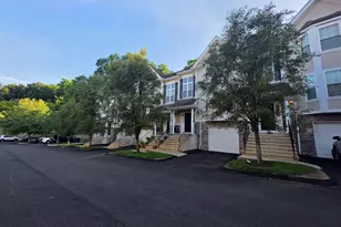 604 Sienna Dr, Danbury, CT 06810 - Photo 25