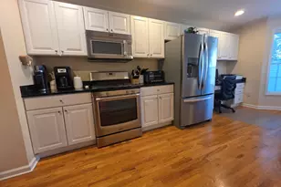 604 Sienna Dr, Danbury, CT 06810 - Photo 5