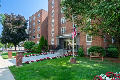 39 Glenbrook Road #2T, Stamford, CT 06902 - Photo 1