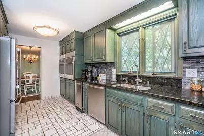 15 Rushleigh Road, West Hartford, CT 06117 - Photo 11