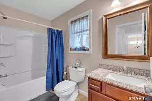 104 Benjamin Ct, Windsor, CT 06095 - Photo 19